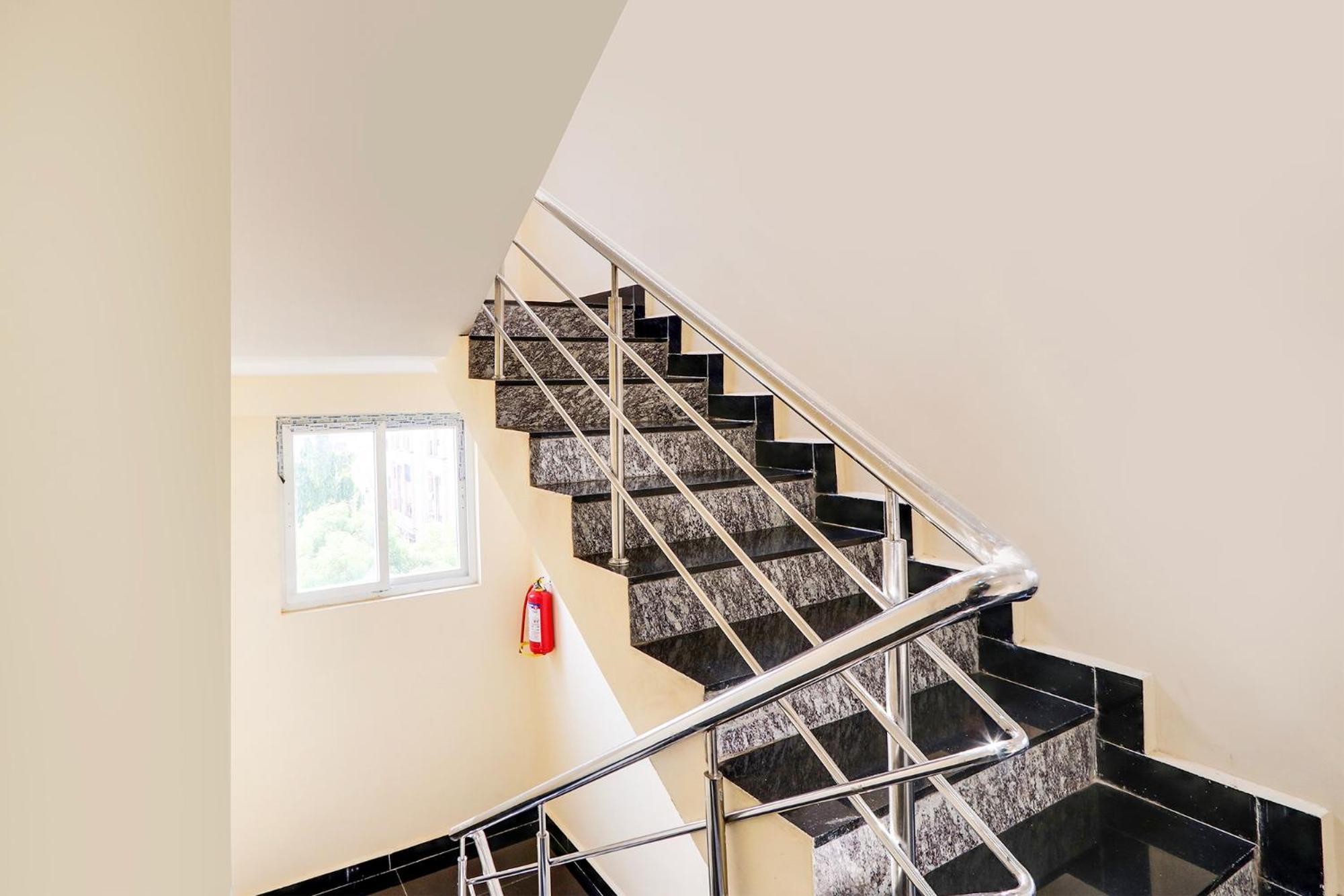 היידראבד Fabhotel Prime Ravila Grand מראה חיצוני תמונה